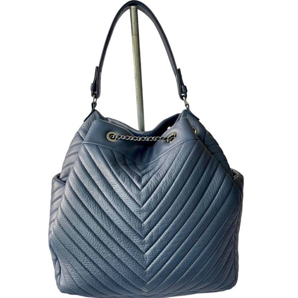 Chanel Medium Drawstring Chevron Handbag Bucket - Picture 2 of 16